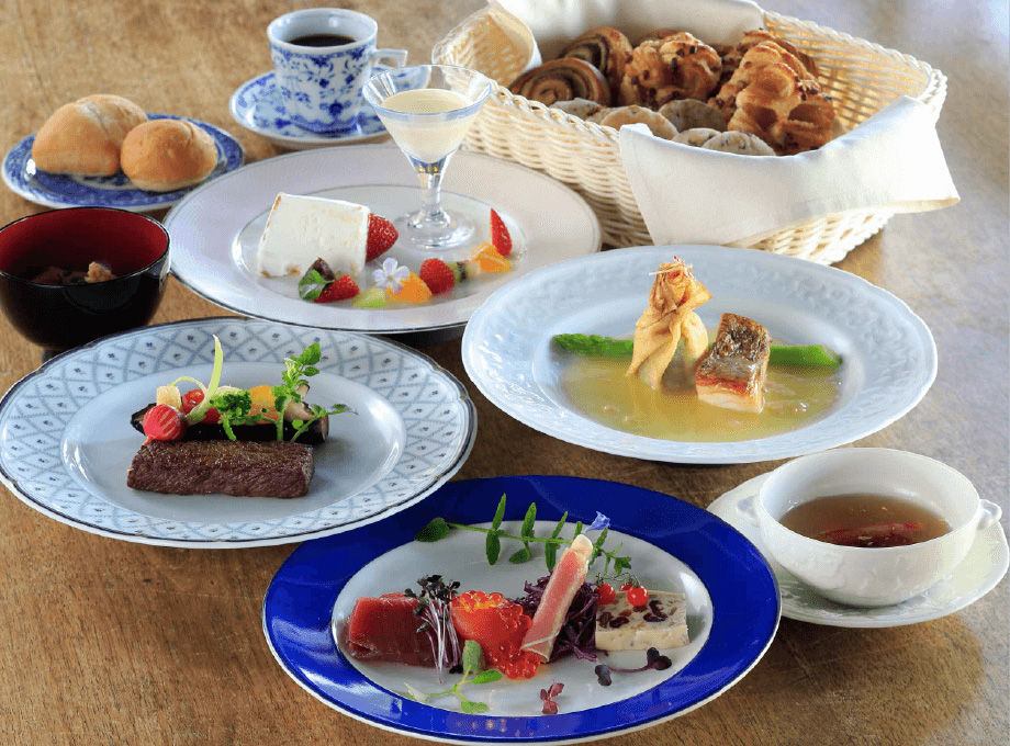 ご夕食メニュー一例