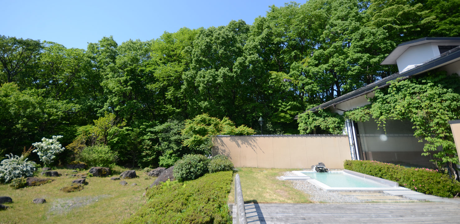 美と健康を追求したリゾートホテル 大自然に溶ける、ユートピア