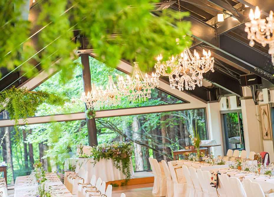 披露パーティーザ・パーティホール